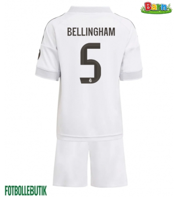 Real Madrid Jude Bellingham #5 Hemmaställ Barn 2025-26 Kortärmad (+ Korta byxor)